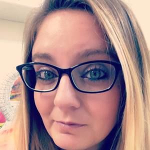 Meet your Posher, Kelli